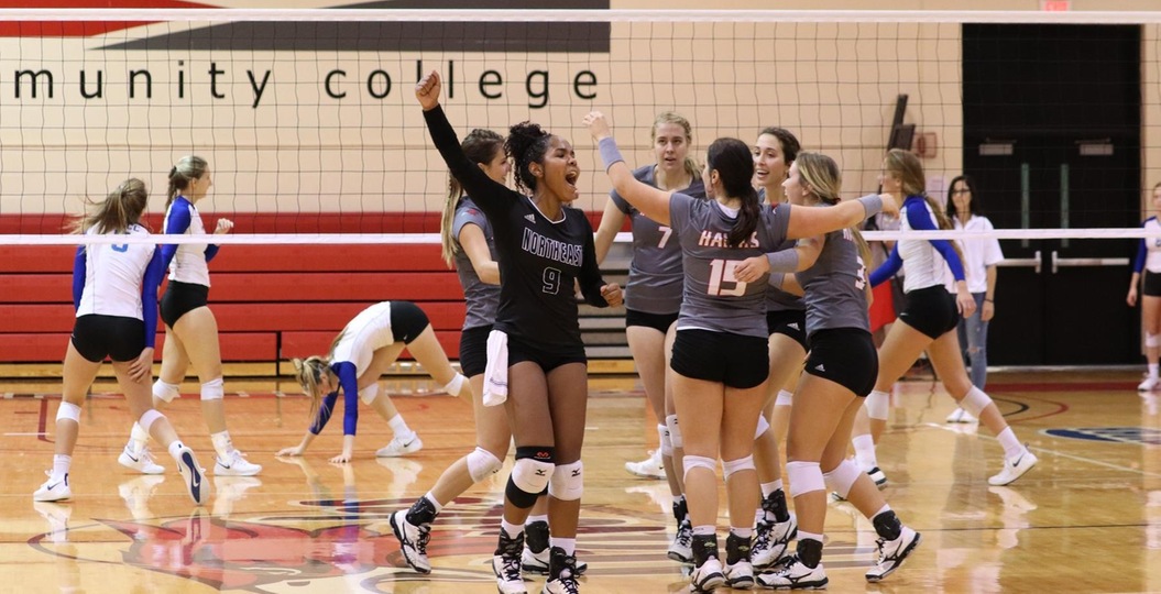 No. 18 Hawks cruise over NIACC in conference action