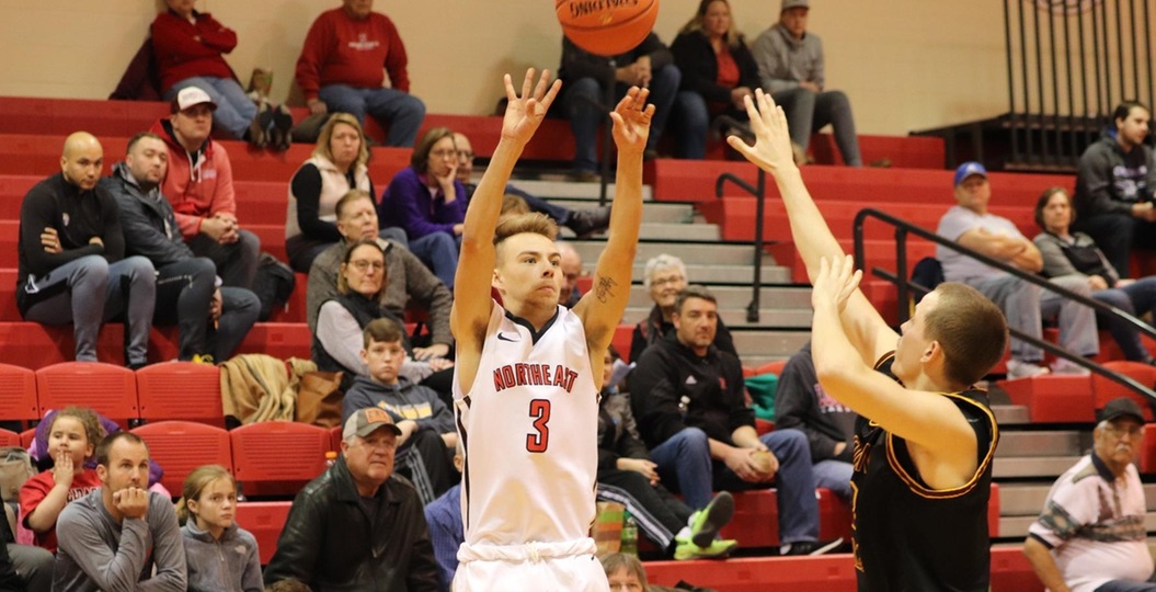 Northeast men fall to No. 4 Indian Hills on the road